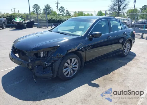 2011 Honda Accord 2.4 Ex z USA, uszkodzony, nr VIN 1HGCP2F73BA118681